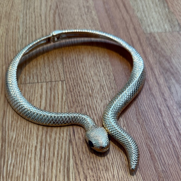 Gold Snake Costume Jewelry Set - Picture 2 of 8